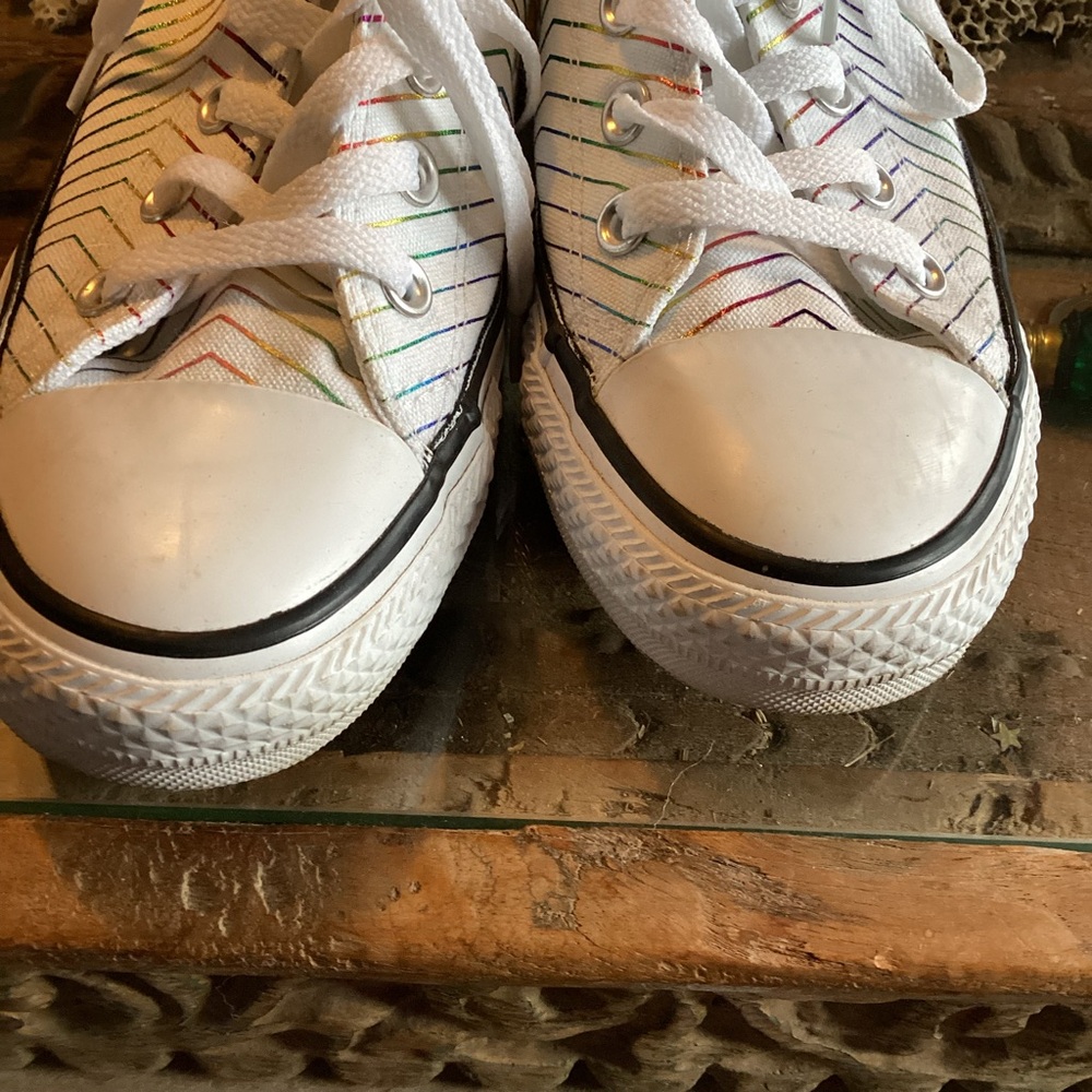 Converse Chuck Taylor All Star High Top Metallic Exploding Star Sneakers - Picture 4 of 6